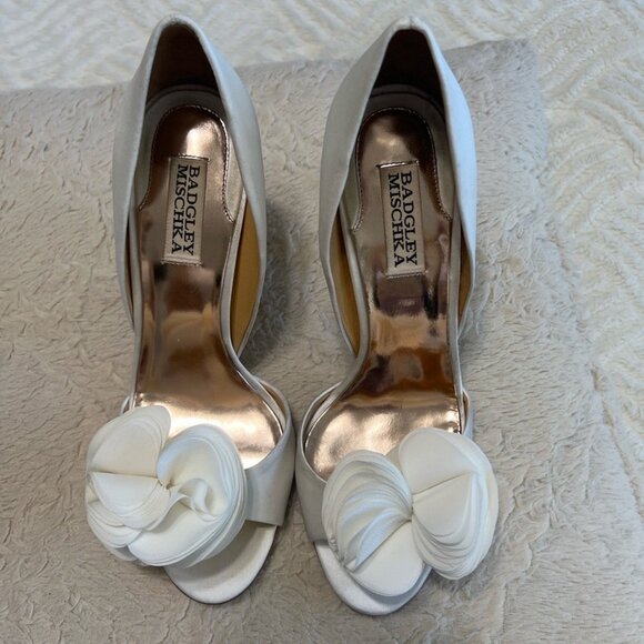 Badgley Mischka “Blossom” Satin Rosette D’Orsay Pumps - Picture 2 of 11